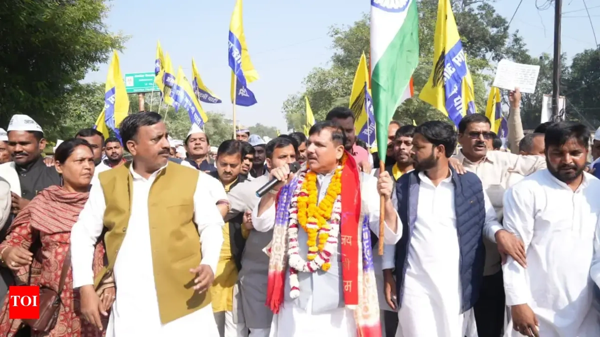 Sanjay Singh Emphasizes Jobs Over Hate Politics at AAP’s ‘Rozgaar Do’ Protest