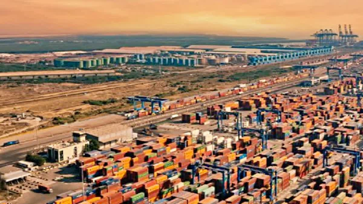 Bihar Government’s Economic Challenges | Jobs, Industry, and Migration